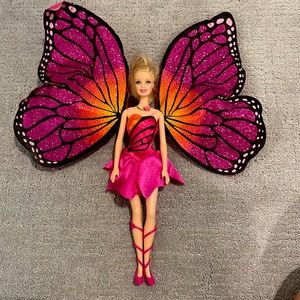 Barbie Mariposa & The Fairy Princess Doll w/ Butterfly WingsBarbie
